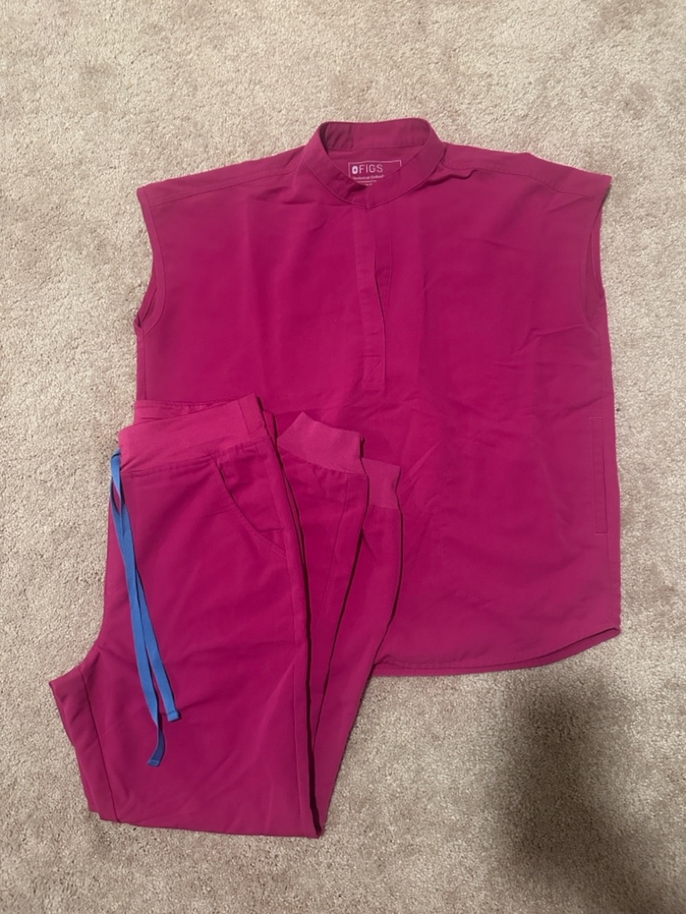 FIGS Magenta Scrub Set